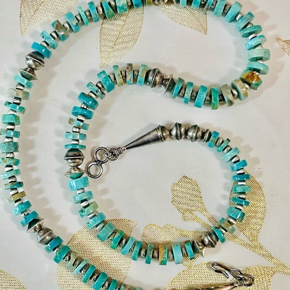 Sterling NAVAJO Pearl Graduated Turquoise Bench Beads Necklace VTG Silver 20" - Picture 2 of 9
